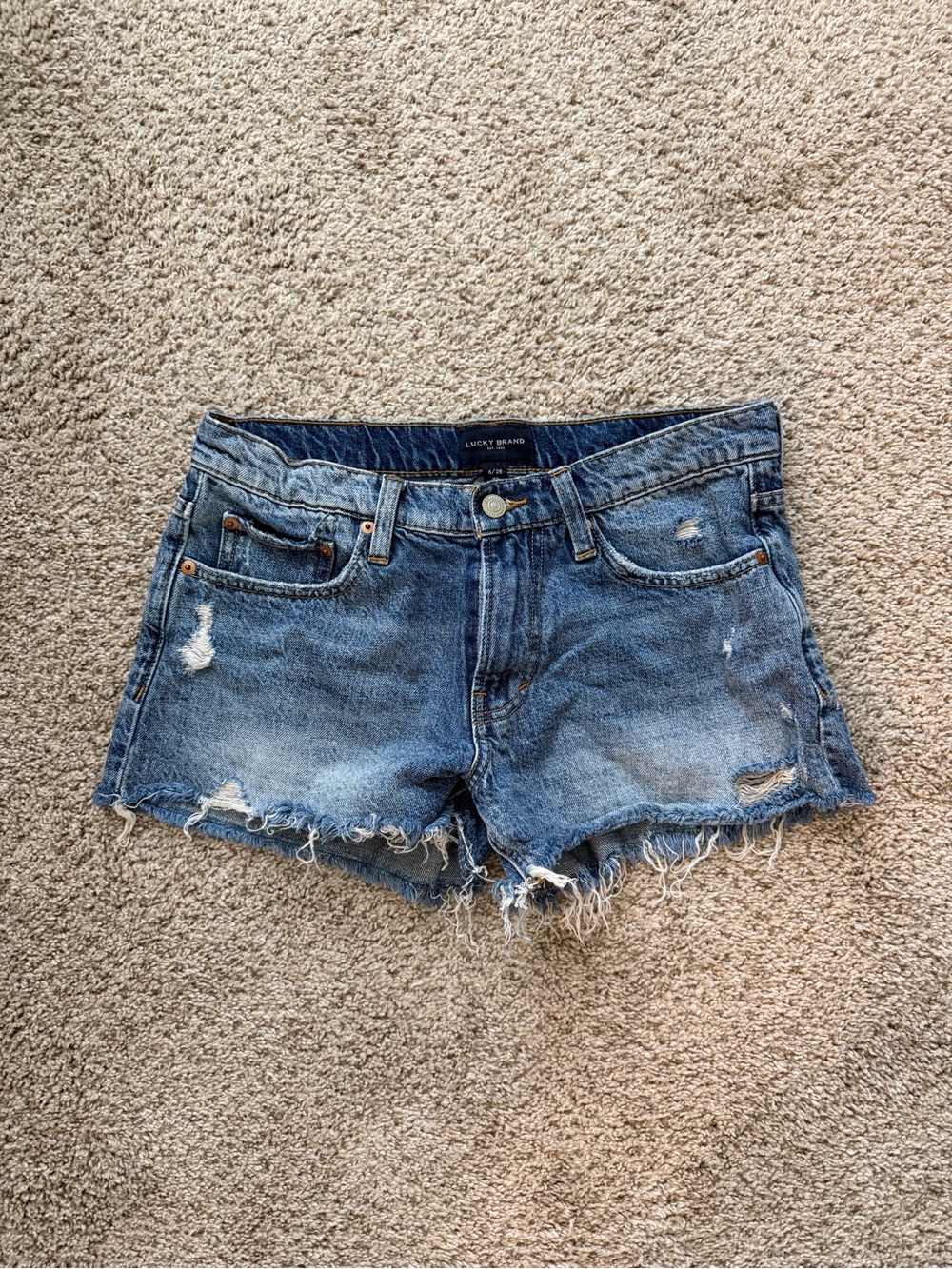 Lucky Brand Denim Boy Mid Rise Short
